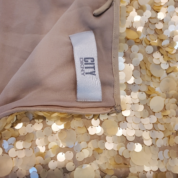 City DKNY Gold sequined silk cami top size 12 - Picture 11 of 14